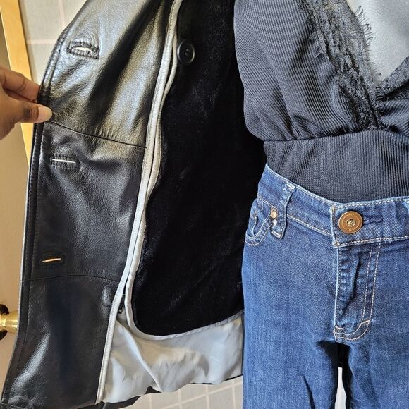 Wilsons leather   - Picture 15 of 16